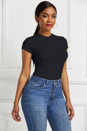 Round Neck Short Sleeve Bodysuit Trendsi