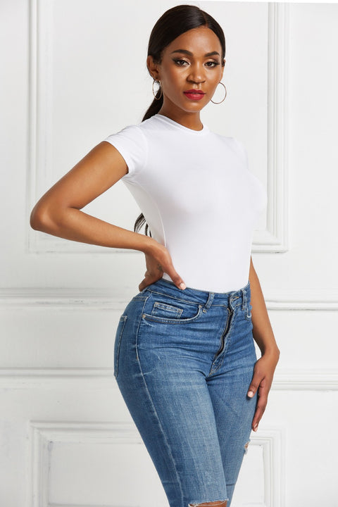 Round Neck Short Sleeve Bodysuit Trendsi