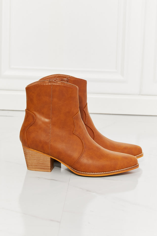 MMShoes Watertower Town Faux Leather Western Ankle Boots in Ochre Trendsi