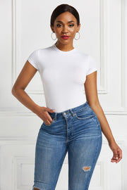 Round Neck Short Sleeve Bodysuit Trendsi