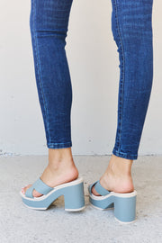 Weeboo Cherish The Moments Contrast Platform Sandals in Misty Blue Trendsi