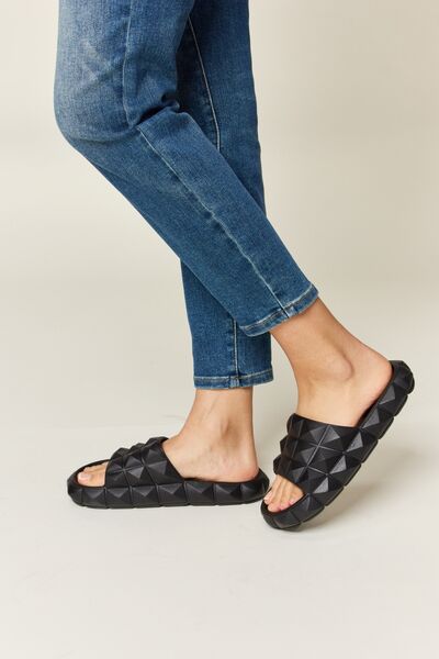 WILD DIVA Pyramid Stud Toe Band Footbed Sandals Trendsi