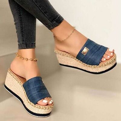 PU Leather Open Toe Sandals Trendsi